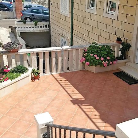 3 Bedroom Awesome Apartment In Пучища Екстер'єр фото