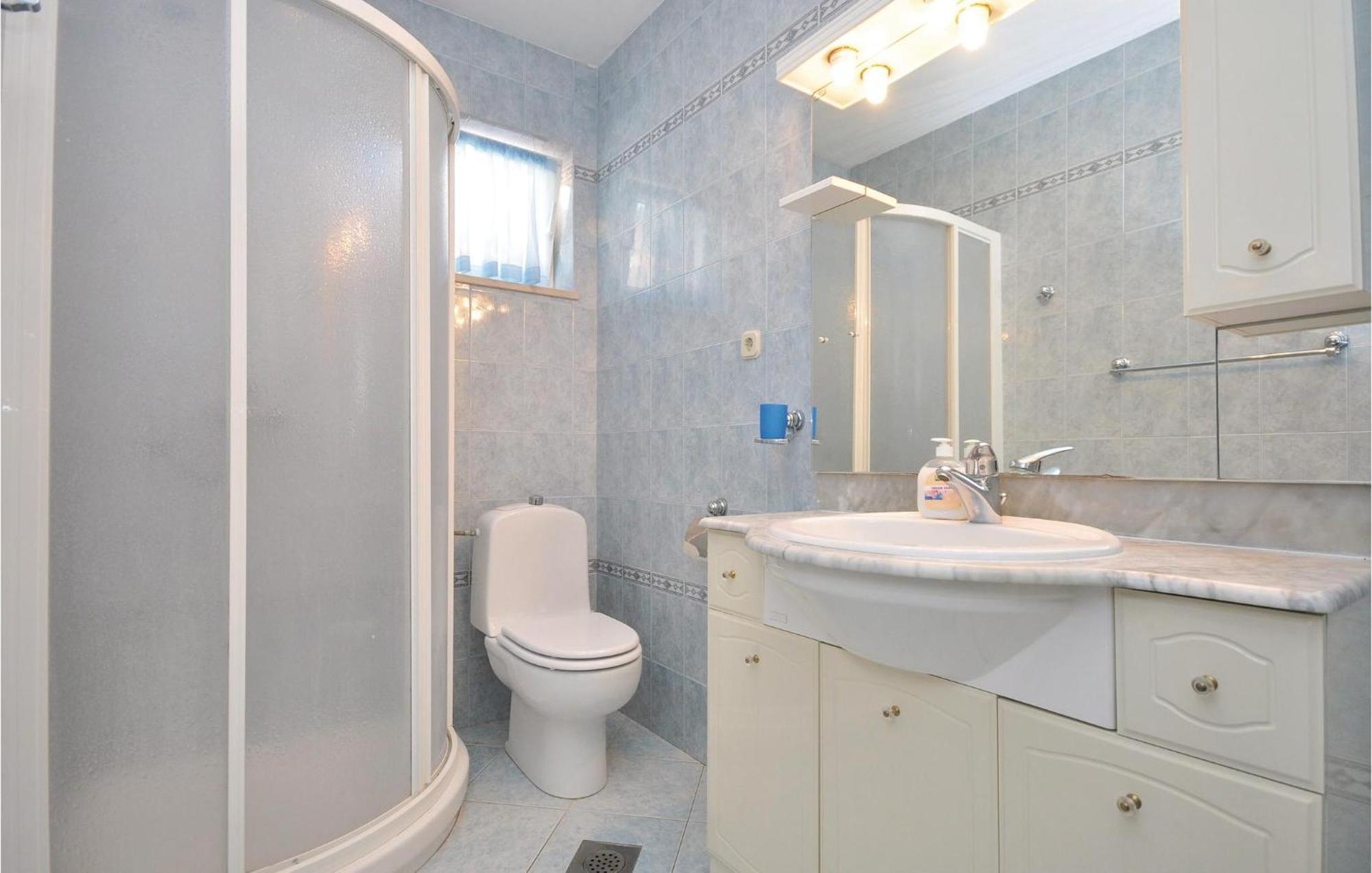 3 Bedroom Awesome Apartment In Пучища Екстер'єр фото